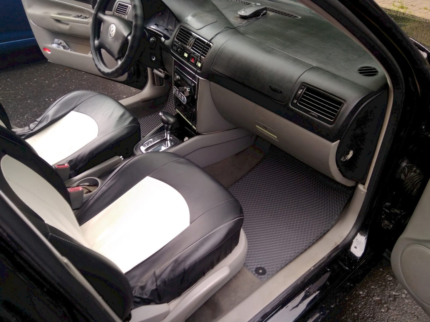 EVA автоковрики для Volkswagen Jetta IV 1998-2005 — 6JOSrPAdGH4 resized